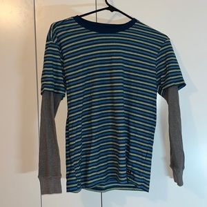 Boy’s billabong short sleeve striped shirt with long sleeves attatched